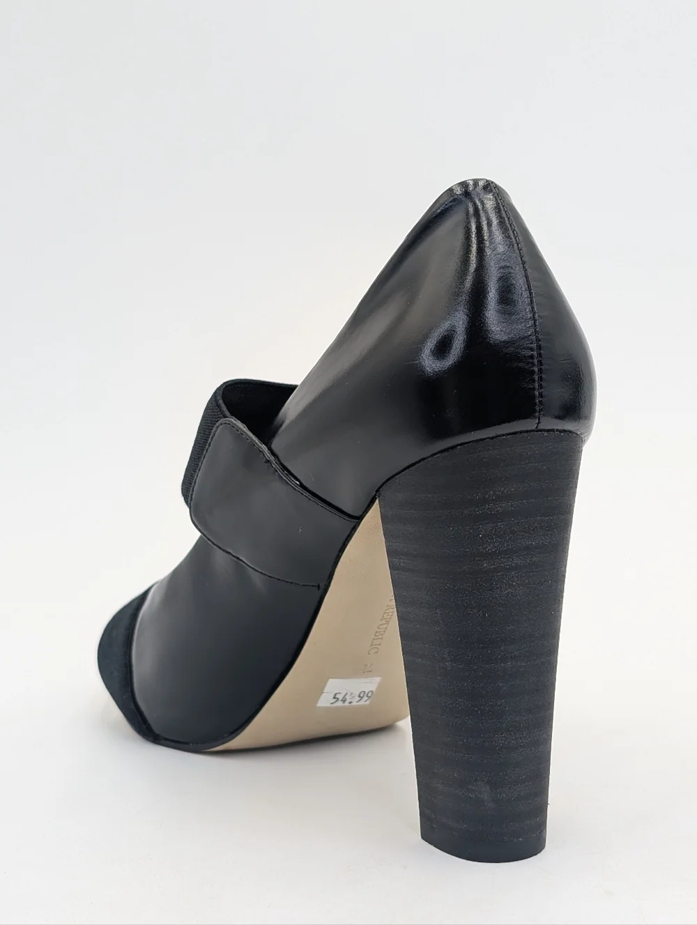 Banana Republic sculptural heel